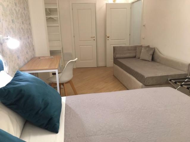 로마 Affreschi A San Pietro B&B 외부 사진