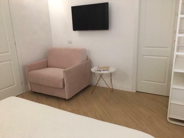 로마 Affreschi A San Pietro B&B 외부 사진